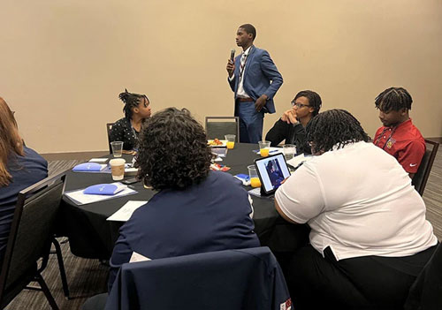 Corporate & Institutional Member Roundtable